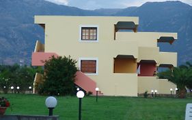 Terpsichore Apartments
